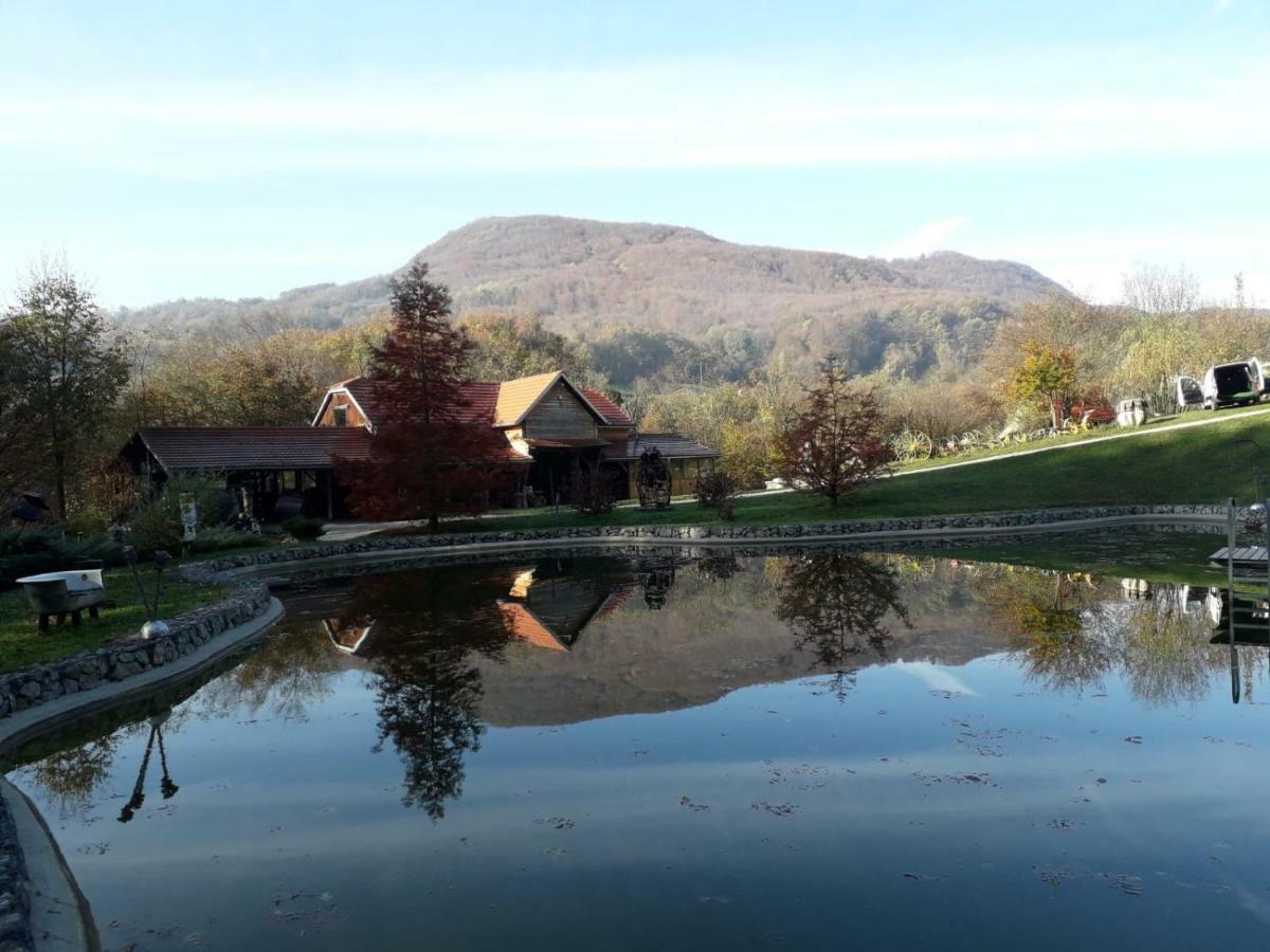 Country House With A Pool In Medvednica Nature Park Zagreb Eksteriør bilde